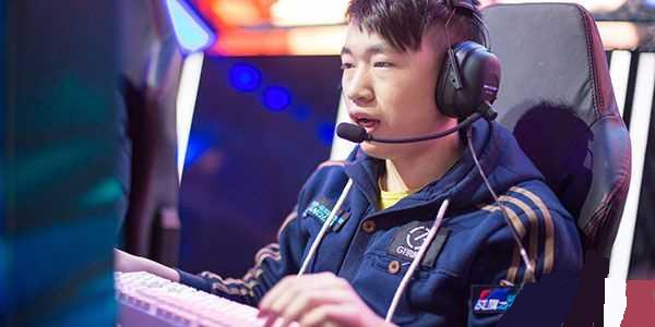 为大型国际 为大型国际