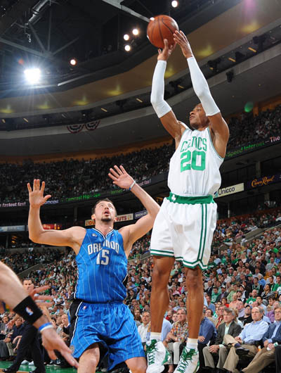 在激烈的比 在激烈的比